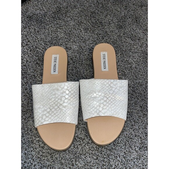 Steve Madden Shoes - Steve Madden Karolyn Slides 7M Cream Snake Croc Embossed Aesthetic Neutral